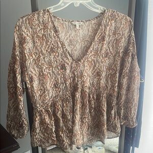 Women's Paisley V-Neck Top
